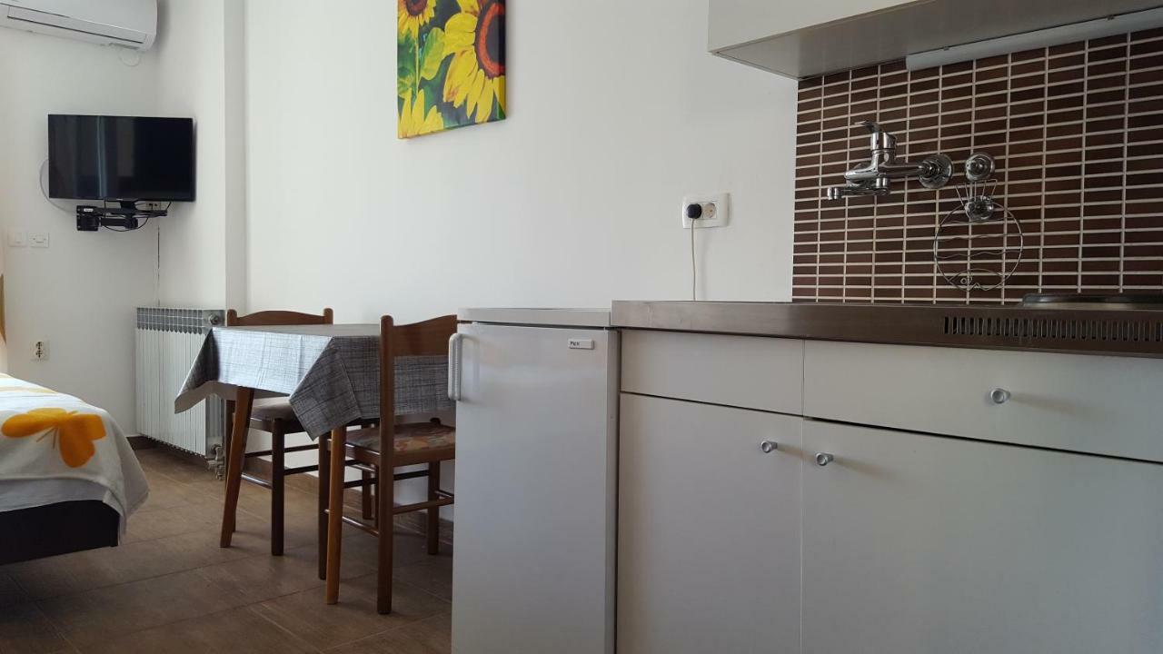 Apartments Kricin 1 Baska  Exterior photo